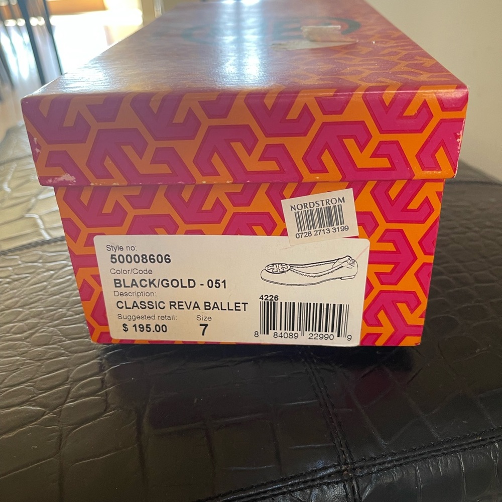 TORY BURCH BALLET SHOES๐HP - Picture 9 of 9